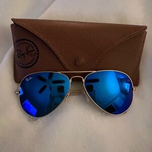 Like new authentic Ray-Ban mirrored aviators